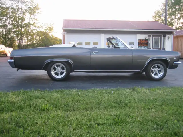 1966 Chevrolet Impala SS