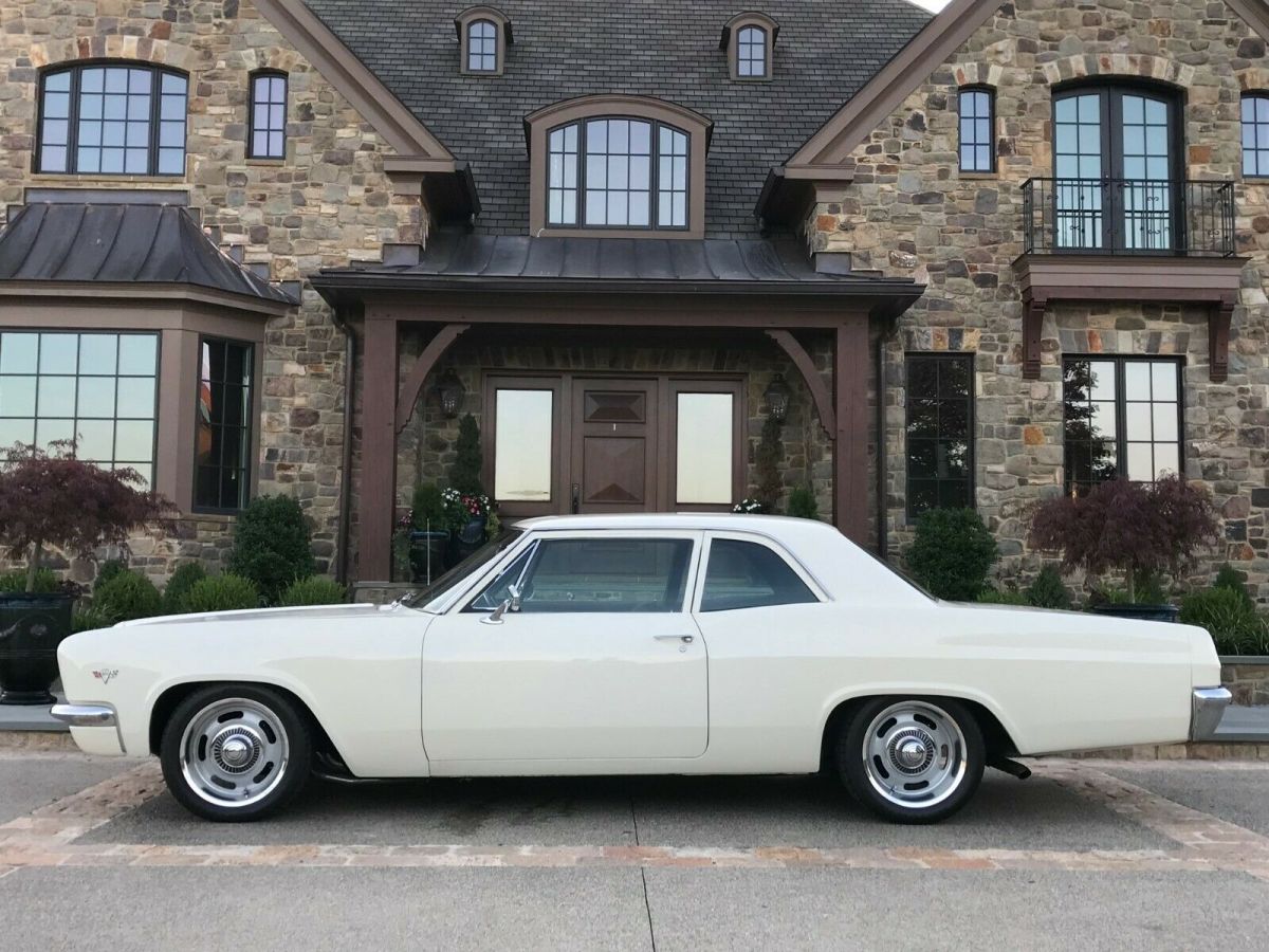 1966 Chevrolet Biscayne LEATHER