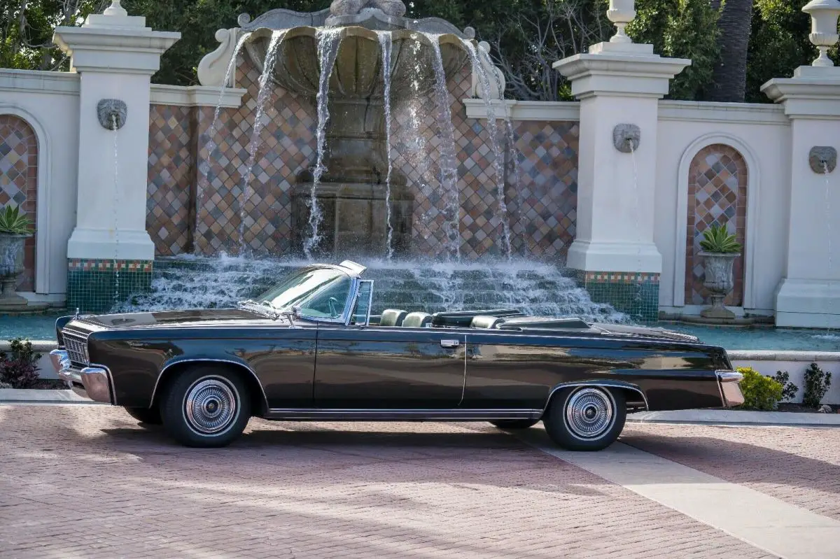 1966 Chrysler Imperial Imperial Crown Convertible