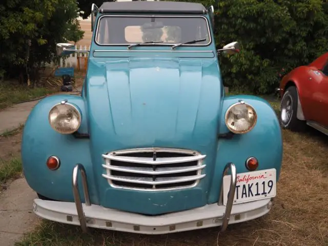 1966 CitroÃ«n AX 2CV