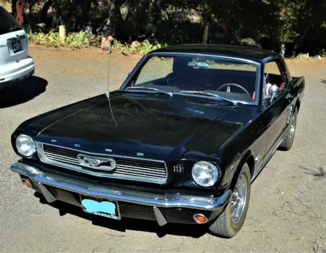 1966 Ford Mustang Red Pony Interior, wood steering wheel