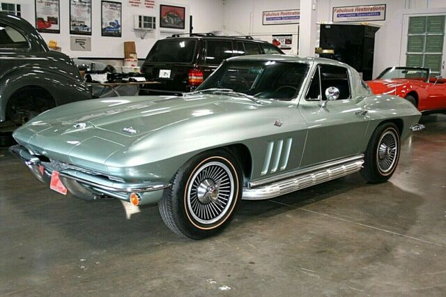 1966 Chevrolet Corvette Coupe 327/350HP Number Matching 4-Speed Side Pipe