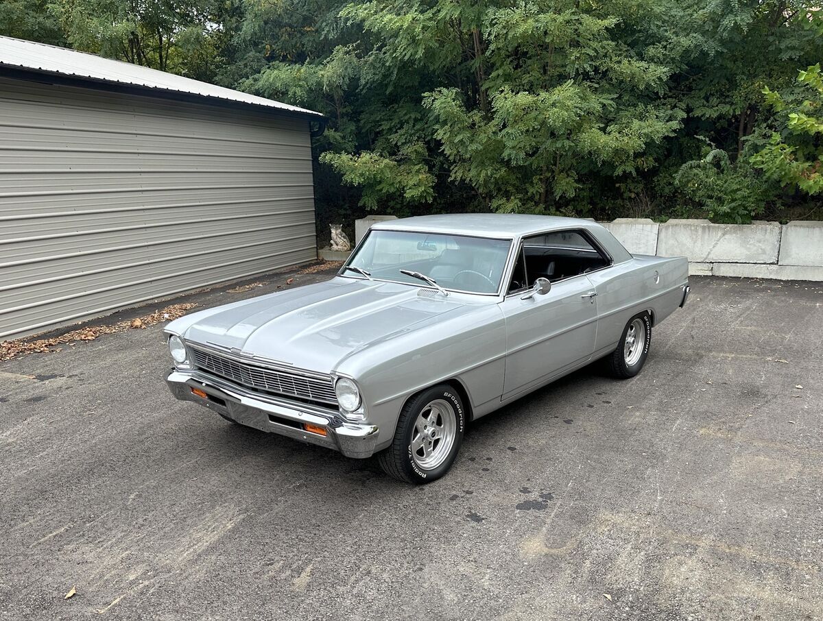 1966 CHEVROLET SS SS 355 AUTO DISC BUCKETS