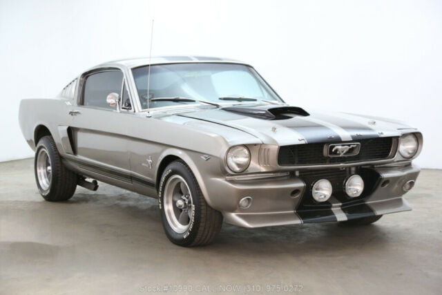 1966 Ford Mustang Fastback