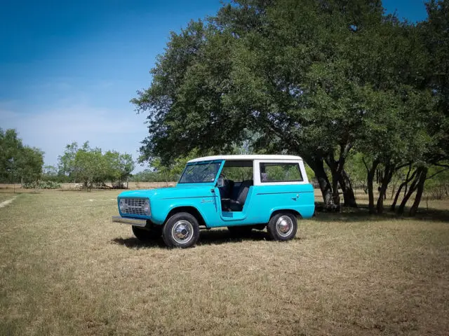 1966 Ford Bronco --