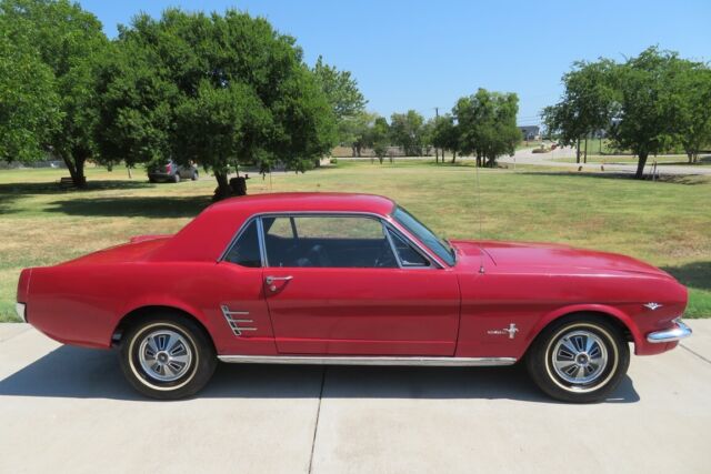 1966 Ford Mustang 289 V8 with Auto    FREE SHIPPING