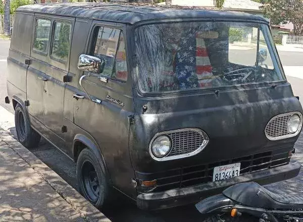 1966 Ford Econoline 100