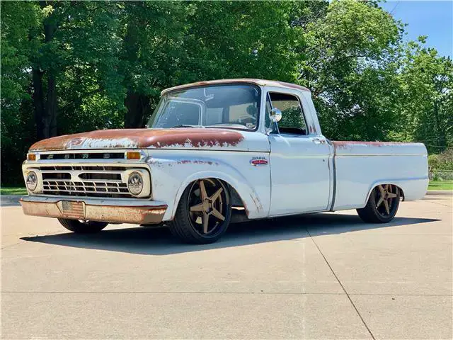 1966 Ford F-100 2 DOOR