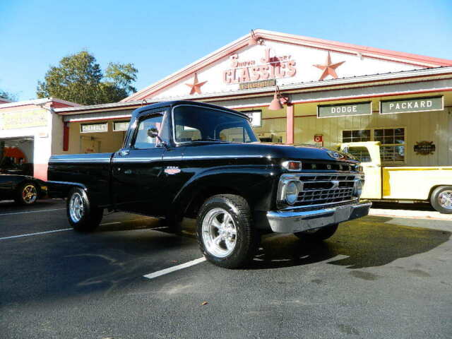 1966 Ford F-100