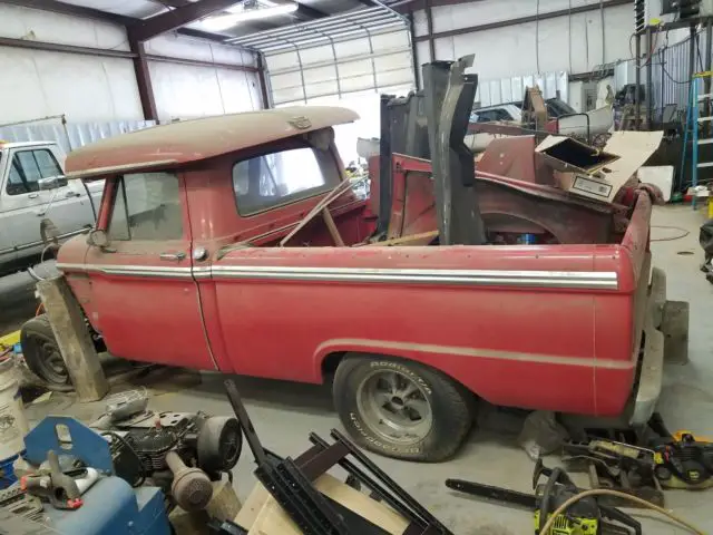 1966 Ford F-100 Custom Cab