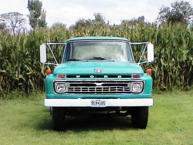 1966 Ford F600