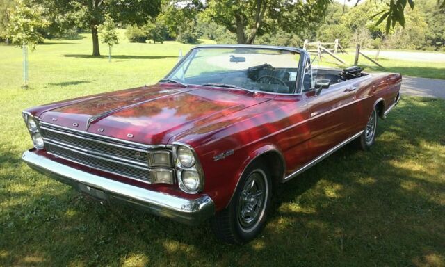 1966 Ford Galaxie 7 Litre 428 Convertible 4 Speed