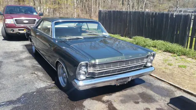 1966 Ford Galaxie XL