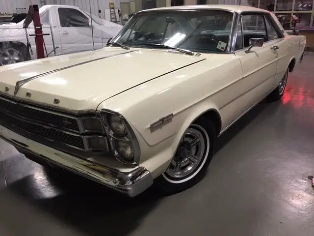 1966 Ford Galaxie 7 LITRE