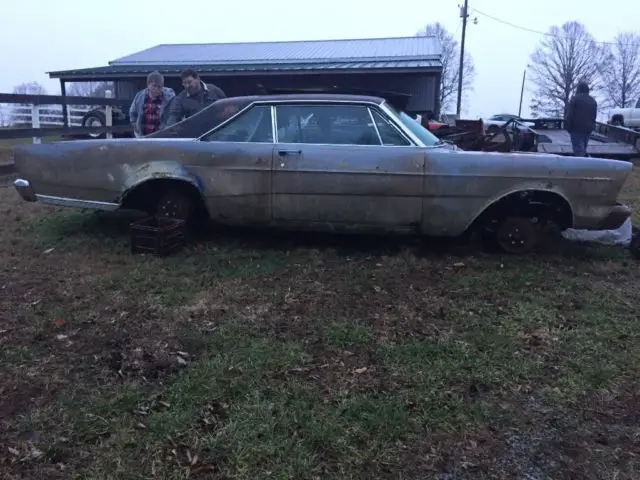 1966 Ford Galaxie Gold