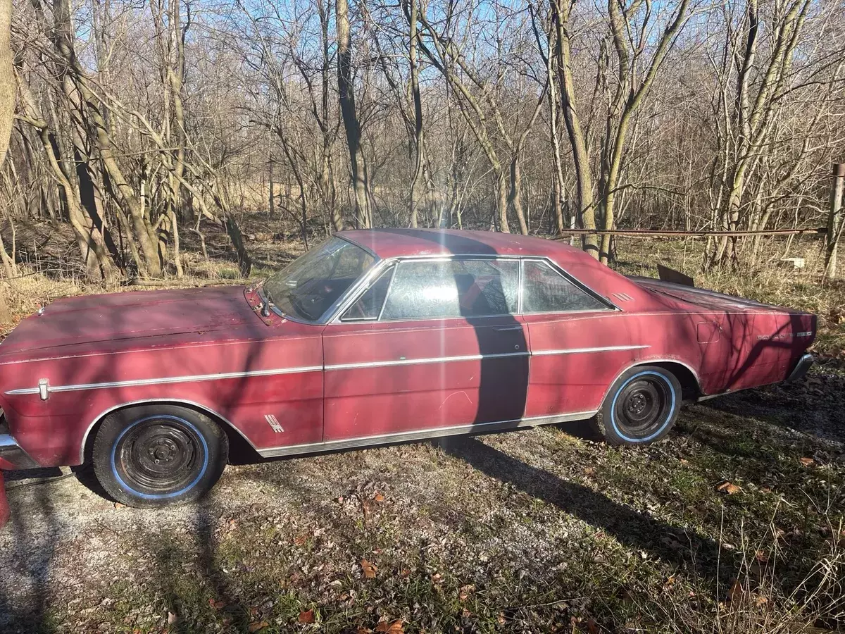 1966 Ford Galaxie fastback