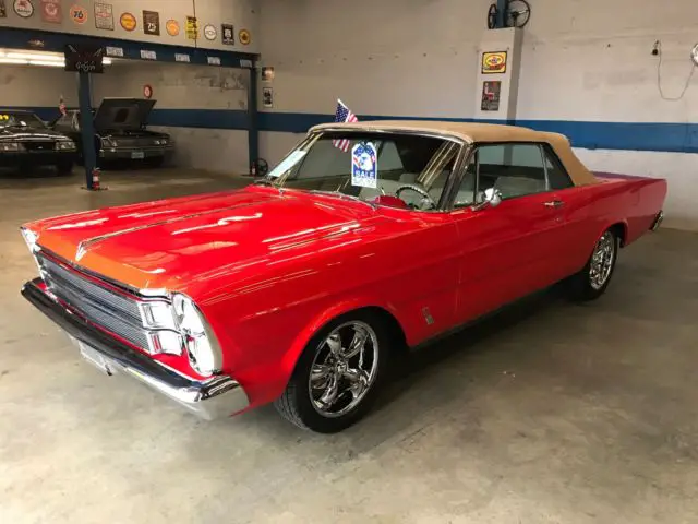 1966 Ford Galaxie