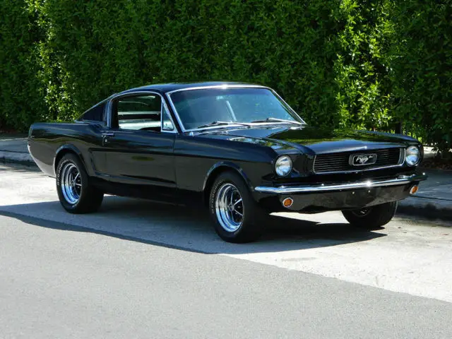 1966 Ford Mustang 2+2