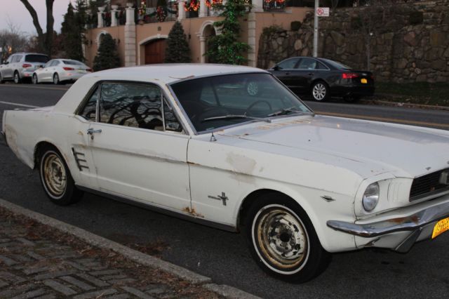 1966 Ford Mustang