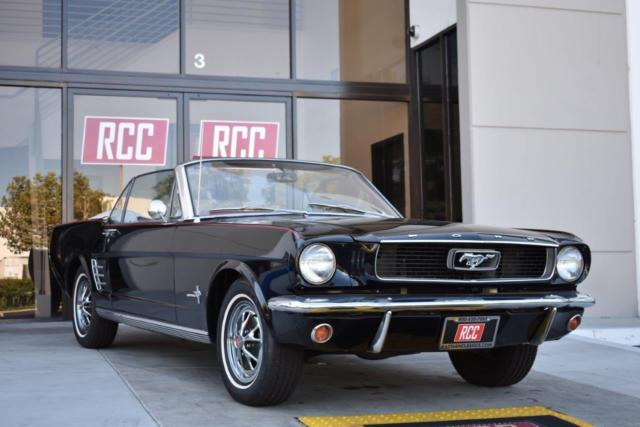 1966 Ford Mustang --