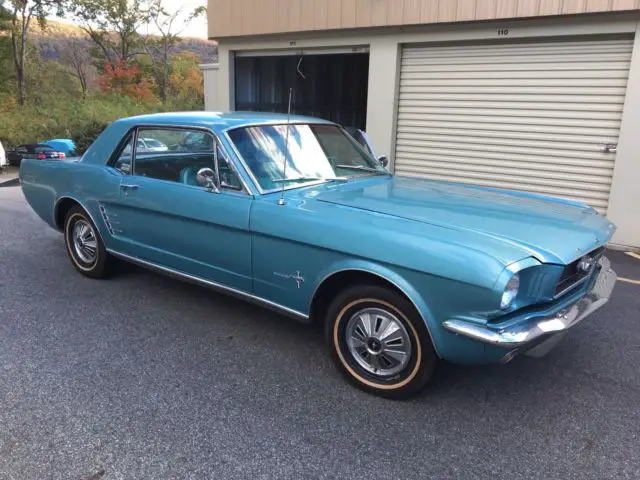 1966 Ford Mustang Standard