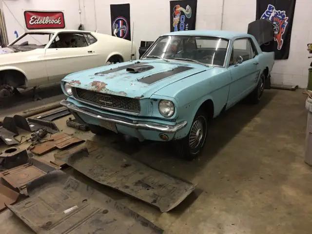 1966 Ford Mustang 4 SPEED PONY INTERIOR TAHOE TURQUOISE