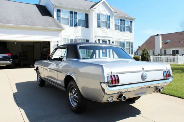 1966 Ford Mustang Base