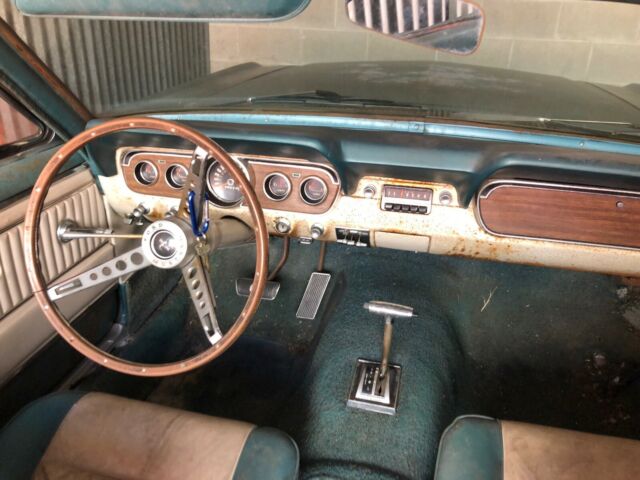 1966 Ford Mustang Deluxe pony interior