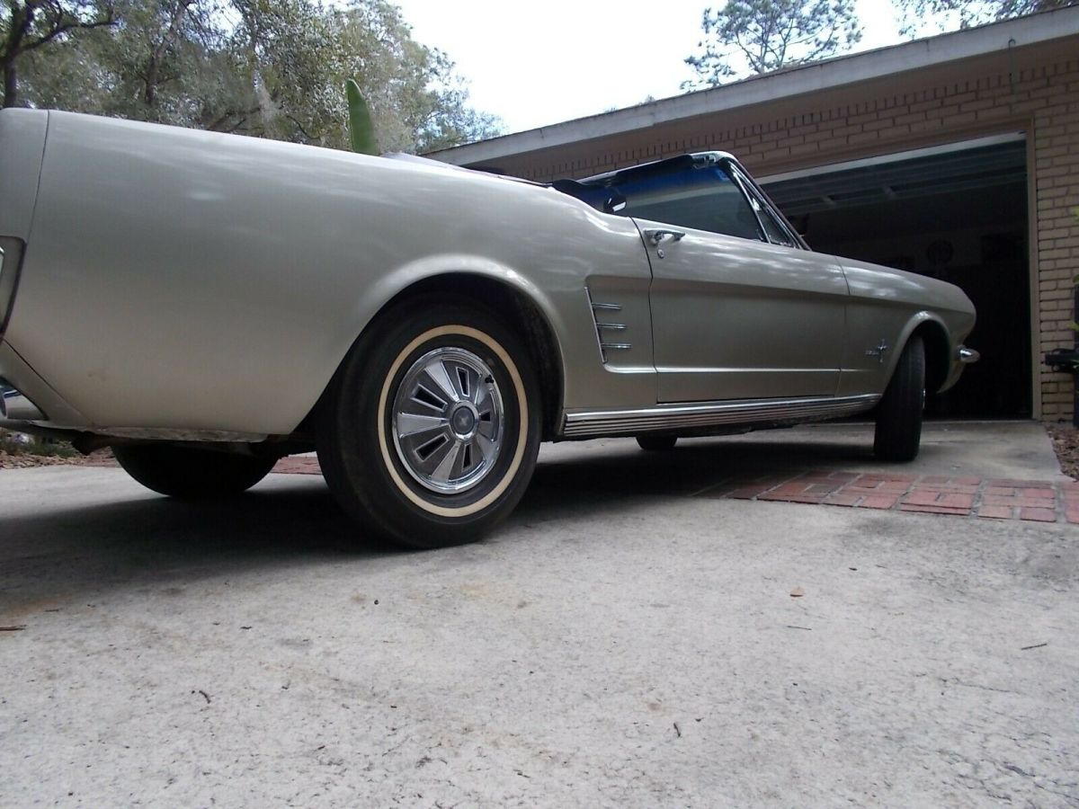 1966 Ford Mustang CONVERTIBLE