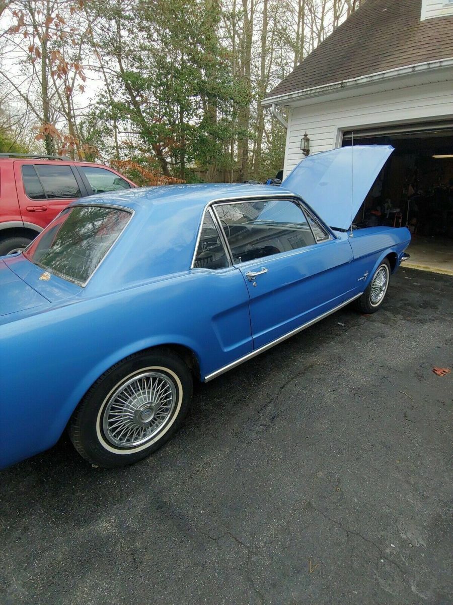 1966 Ford Mustang Standard