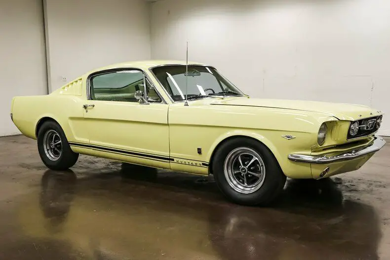 1966 Ford Mustang Fastback 2+2