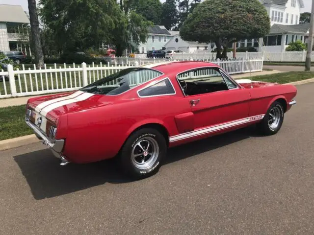 1966 Ford Mustang --