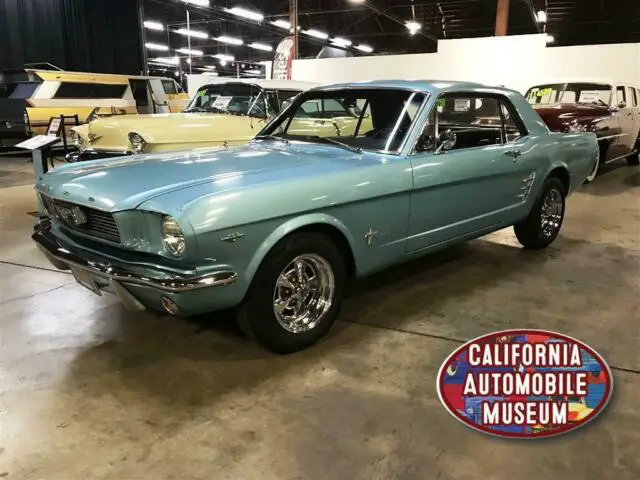 1966 Ford Mustang --