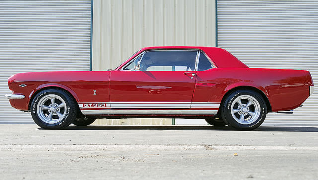 1966 Ford Mustang Shelby GT350 Tribute