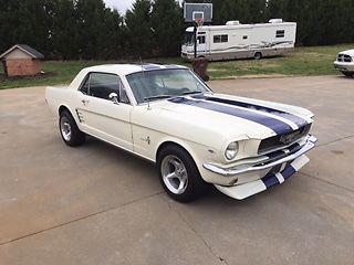 1966 Ford Mustang Base