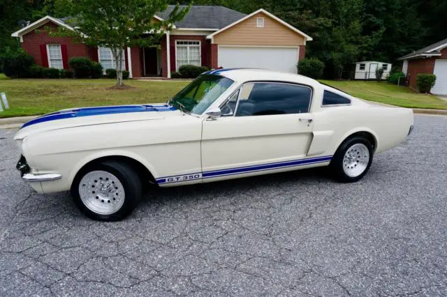 1966 Ford Mustang