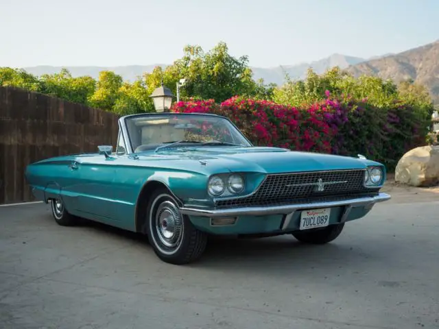 1966 Ford Thunderbird