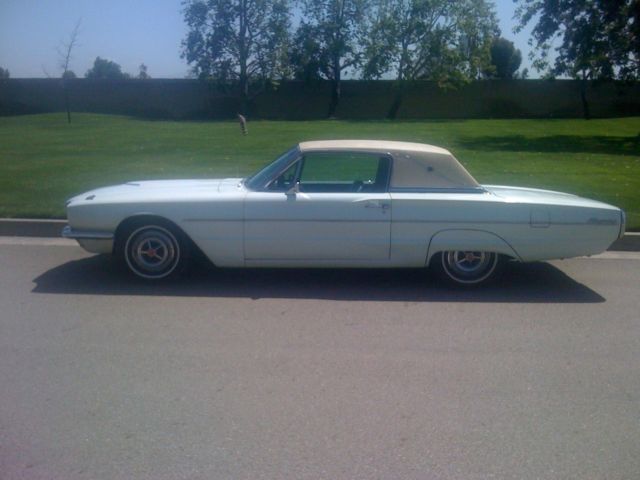 1966 Ford Thunderbird