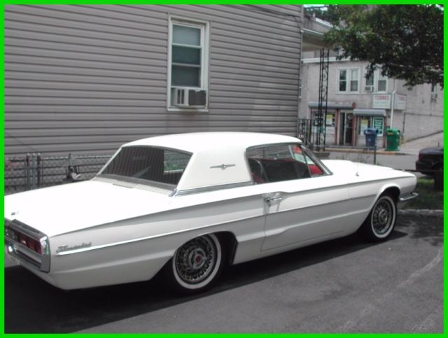 1966 Ford Thunderbird