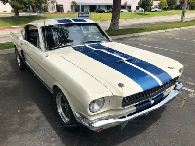 1966 Ford Mustang GT350