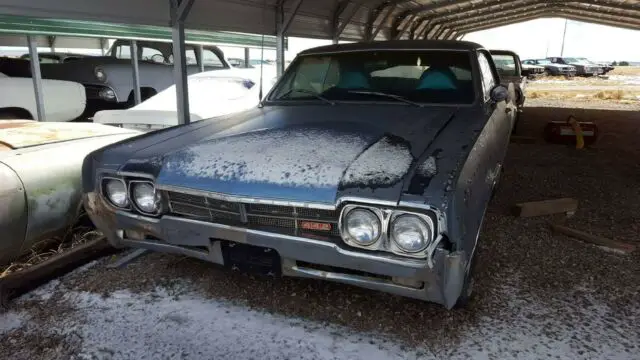 1966 Oldsmobile 442 Holiday Sport Coupe