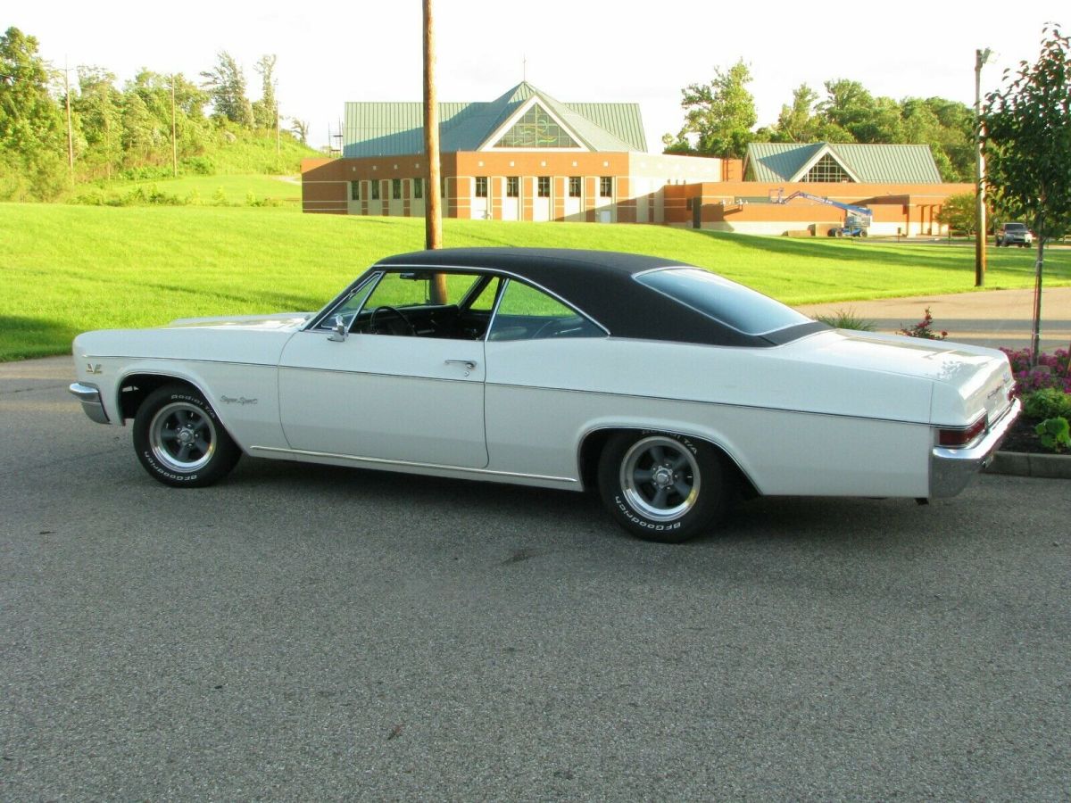 1966 Chevrolet Impala SS