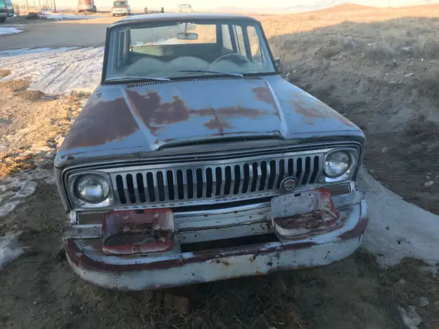 1966 Jeep Wagoneer Super