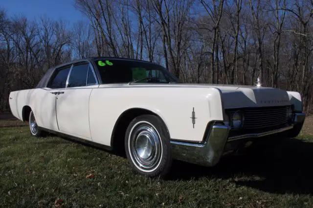 1966 Lincoln Continental Sedan