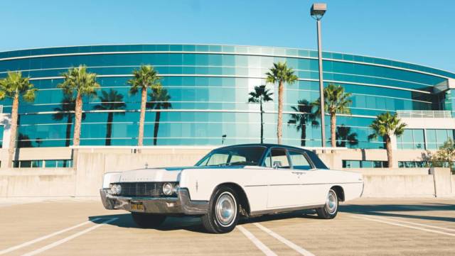 1966 Lincoln Continental