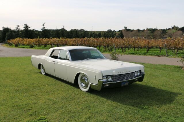 1966 Lincoln Continental