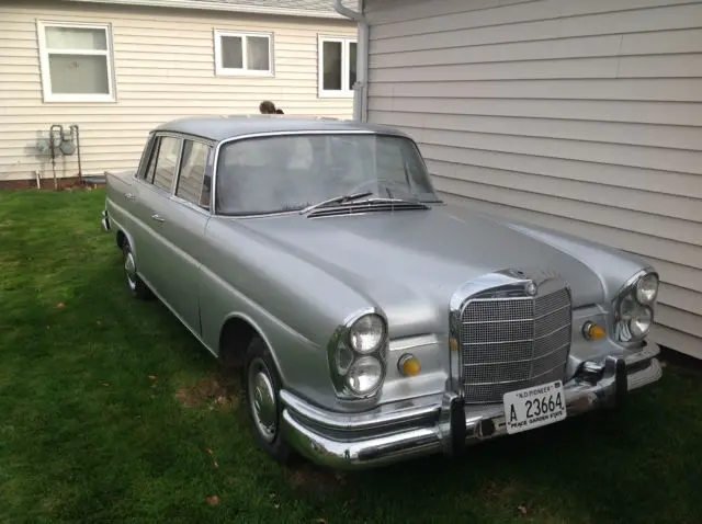 1966 Mercedes-Benz 300-Series