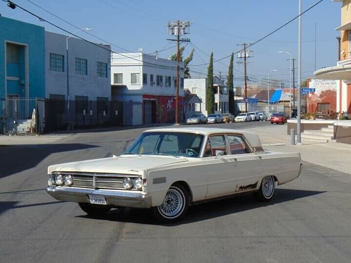 1966 Mercury Monterey breezeway