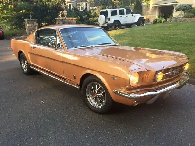 1966 Ford Mustang GT