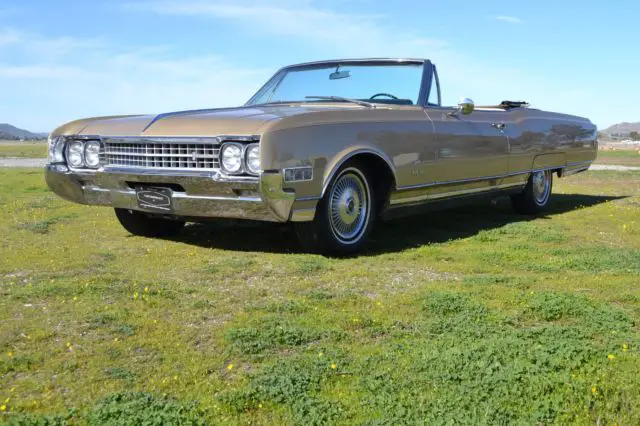 1966 OLDSMOBILE REGAL 98